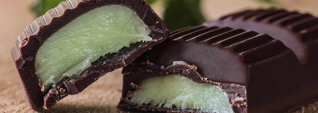 Our dark chocolate filled bars are stuffed with a sweet and refreshing mint ganache