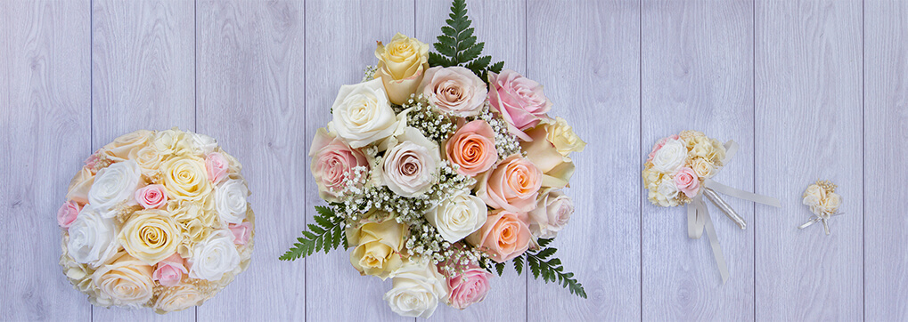 Preserved wedding roses in pastel colors