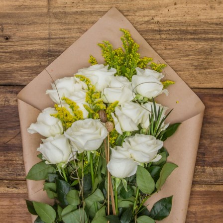 long stem roses from ecuador