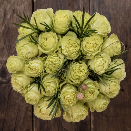 long stem roses from ecuador